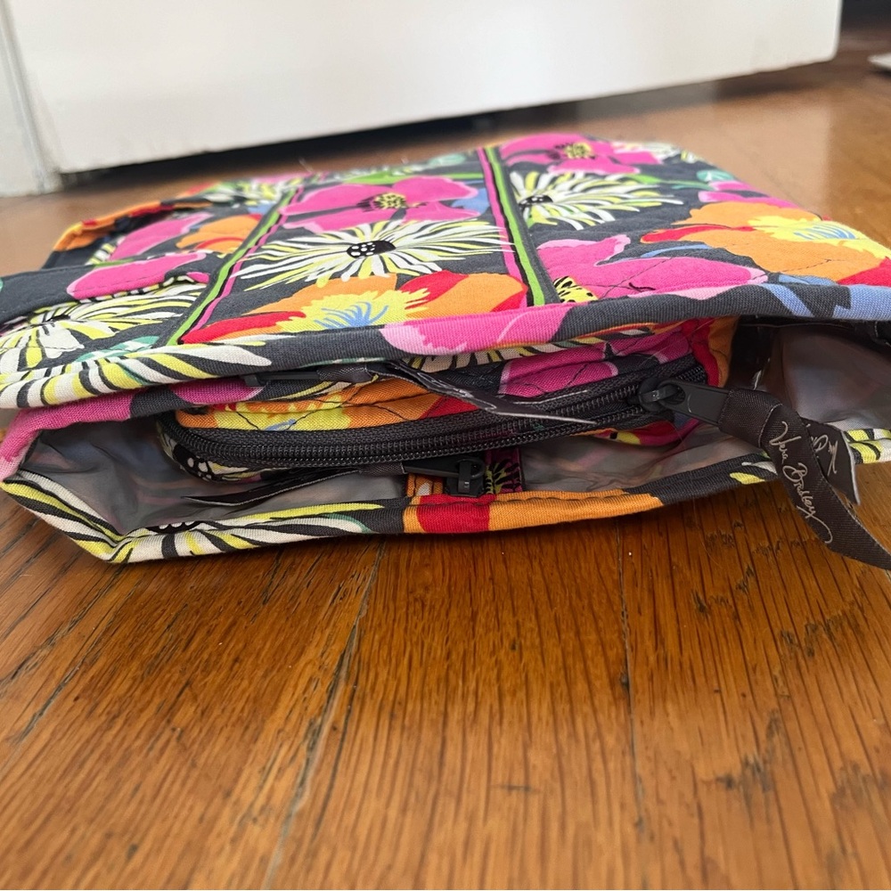 Vera Bradley Hanging Cosmetic / Toiletry Bag - Picture 7 of 7